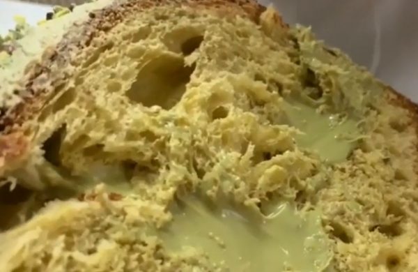 panettone artigianale al pistacchio particolare